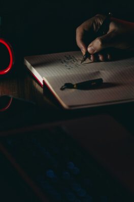 eugene-chystiakov-wcMysLw5ROM-unsplash